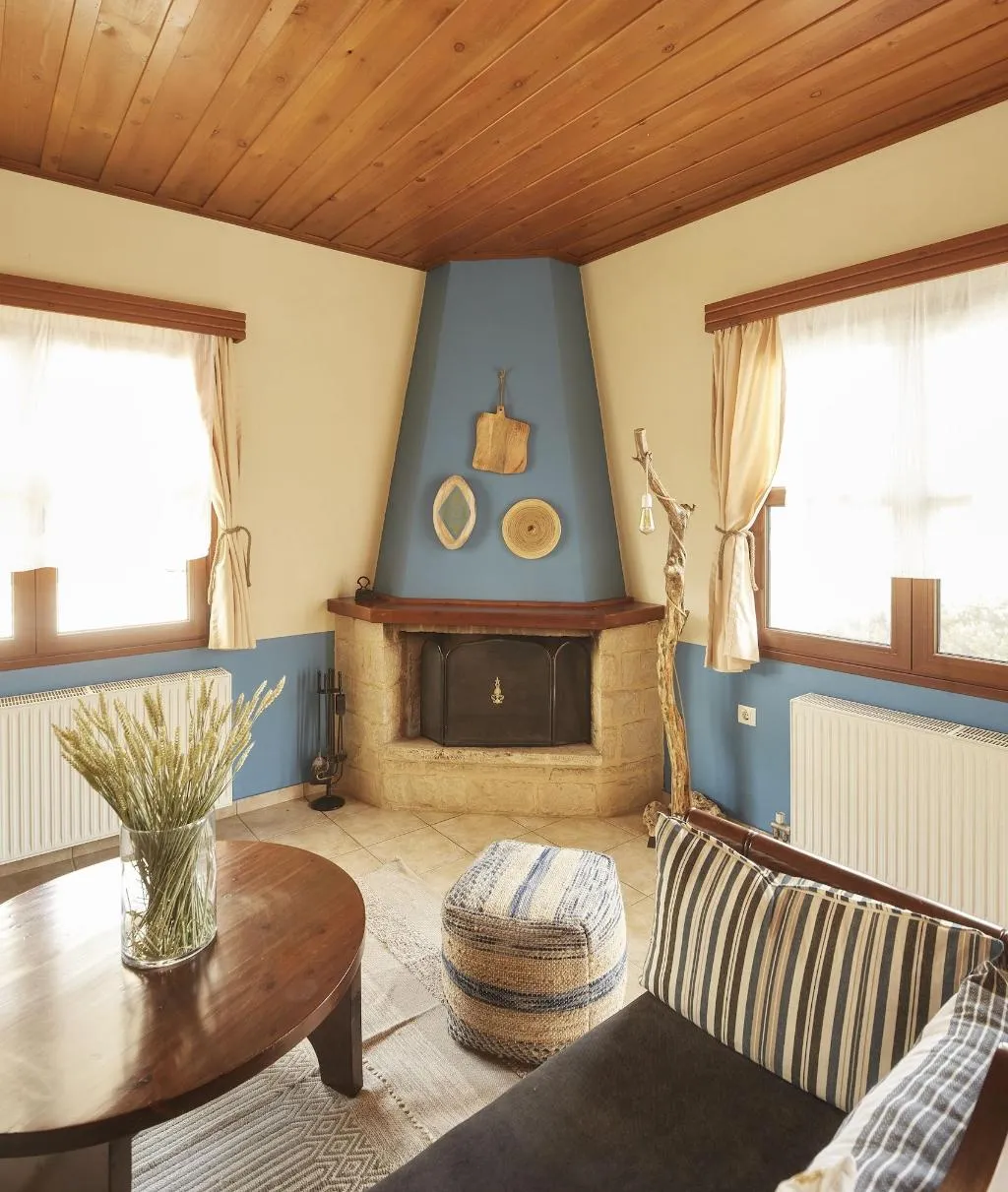 Room, Earino, Crete