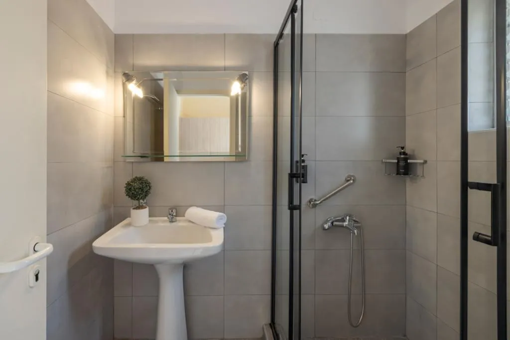 Double or Twin SIDE SEA VIEW Room, Porto Skala Hotel Village, Kefallinia