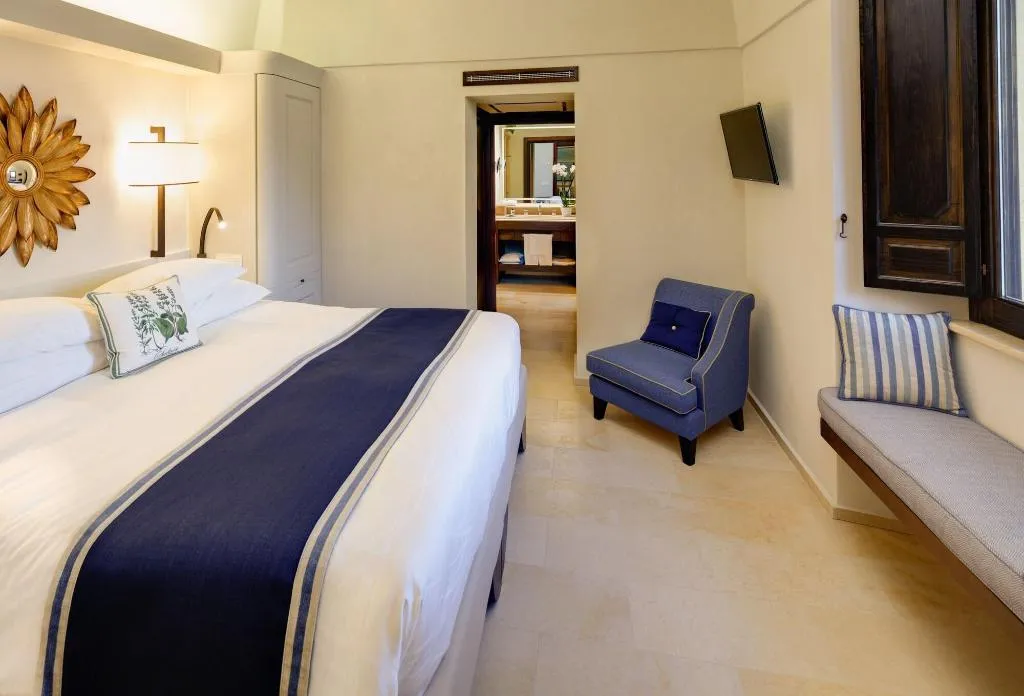 Room, Monastero Santa Rosa Hotel & Spa, Naples