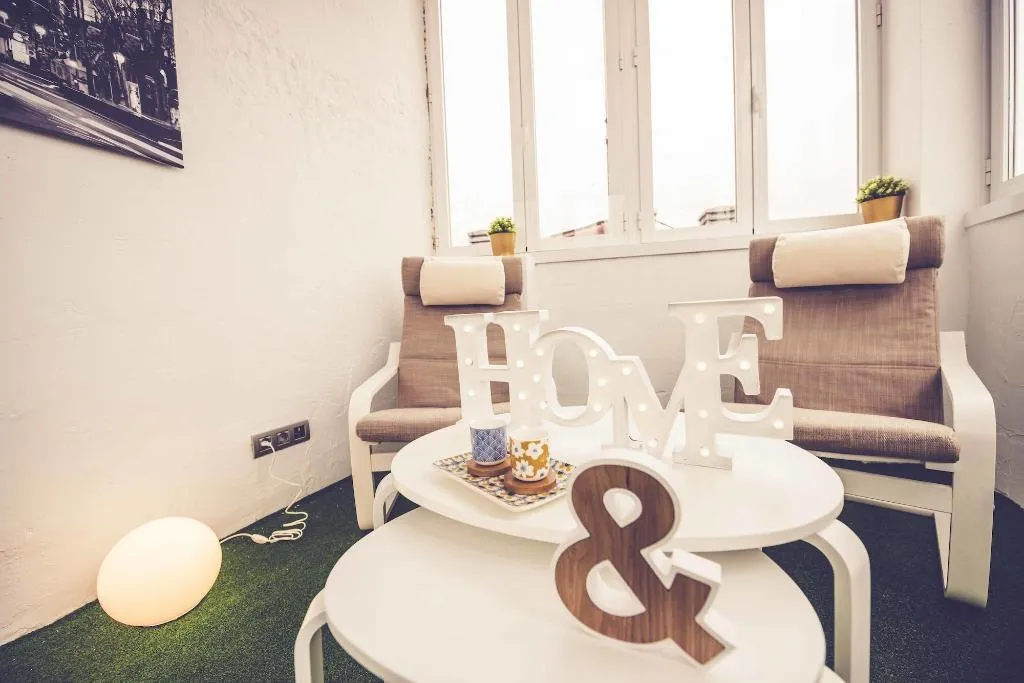 Terrace, Hostal Lisboa, Madrid