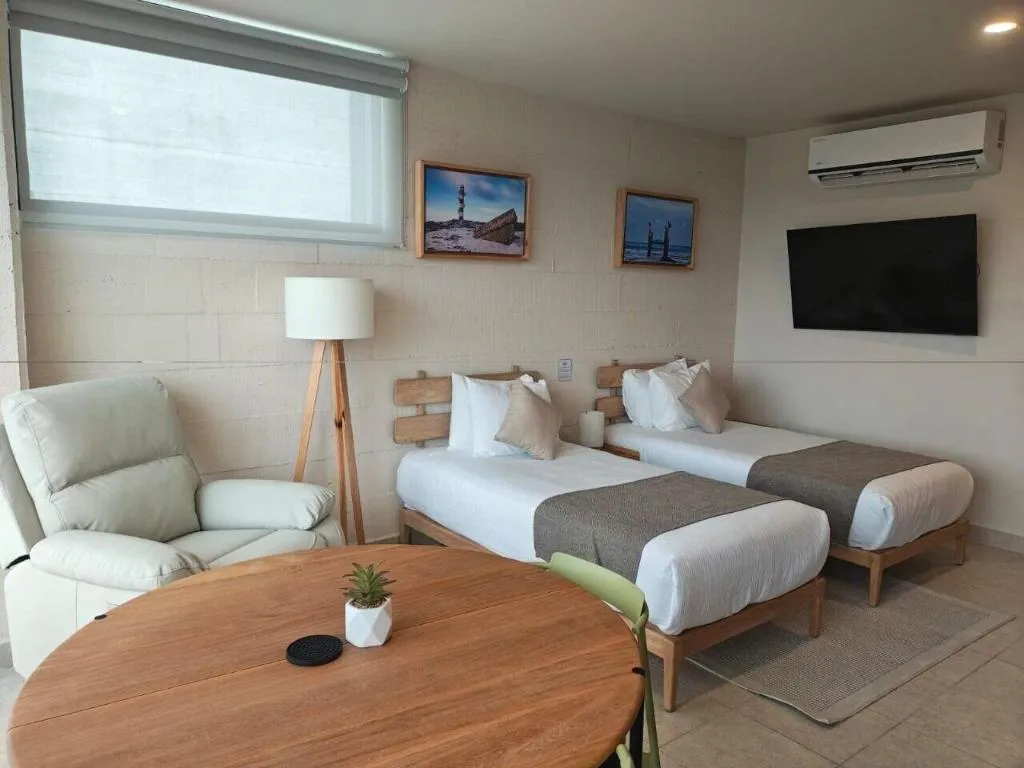 Room, Everglades Suites, Cancun Area