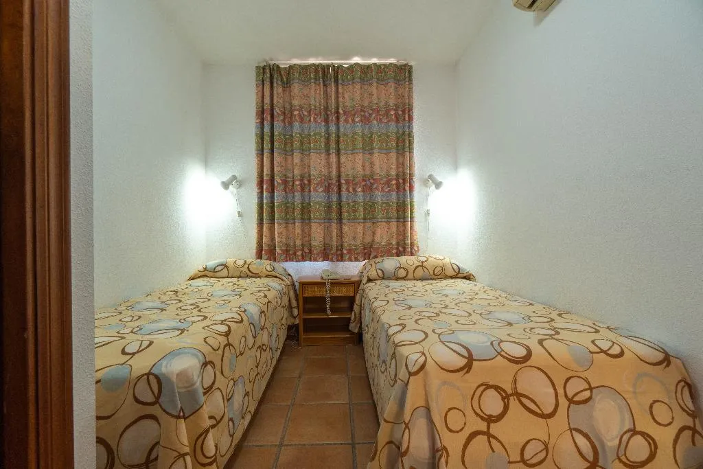 APARTMENT TWO BEDROOMS Room, L´Alfaz Oasis, Costa Blanca