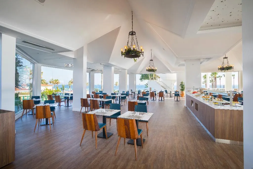 Restaurant, Leonardo Plaza Cypria Maris Beach Hotel & Spa, Cyprus