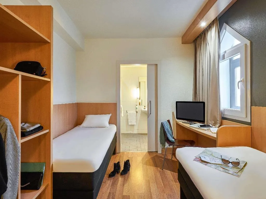 Room, ibis Barcelona Meridiana, Barcelona