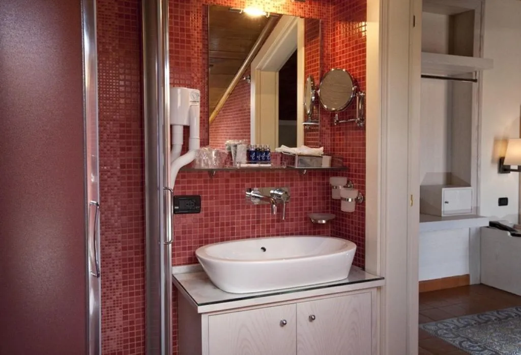 DOUBLE STANDARD Room, Maison Tofani, Naples