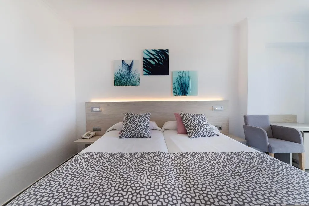 DOUBLE STANDARD Room, Timor, Majorca