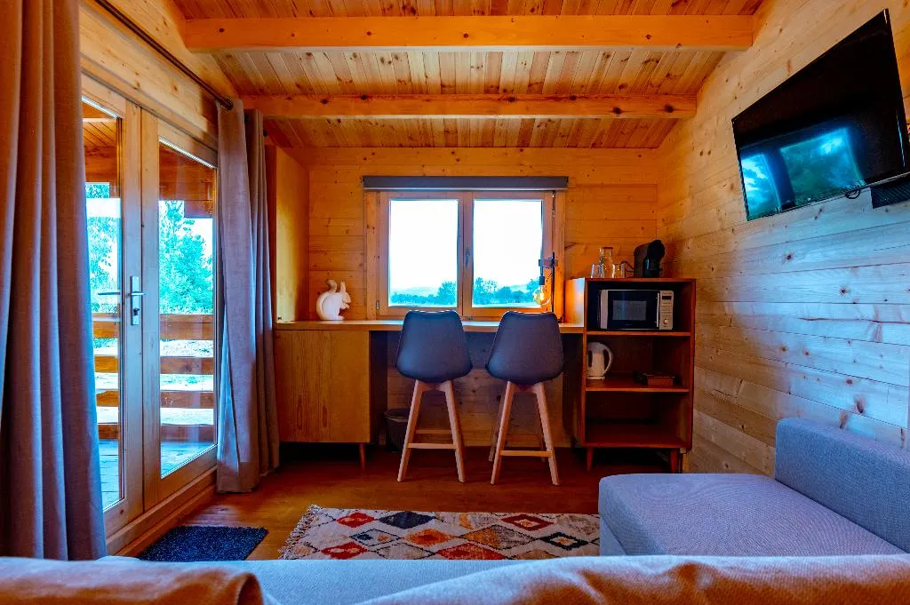BUNGALOW SUPERIOR WITH TERRACE Room, Quinta Do Quinto, Porto