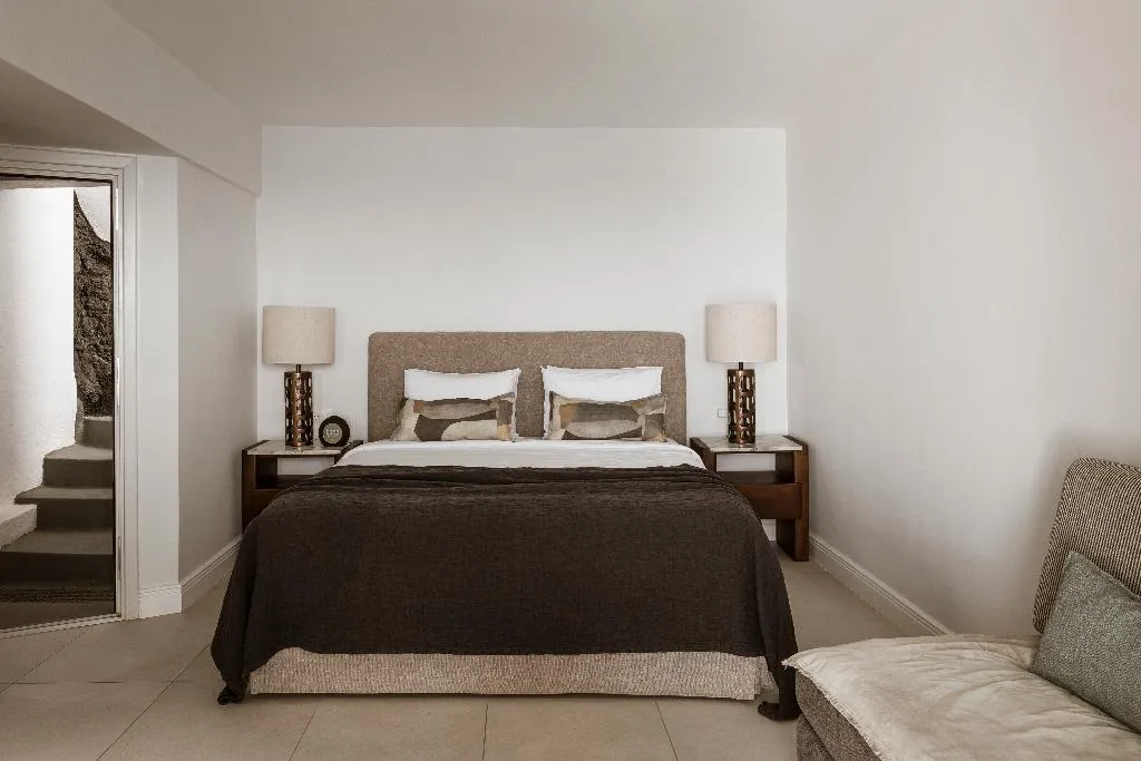 SUITE HONEYMOON Room, Aqua Luxury Suites, Santorini