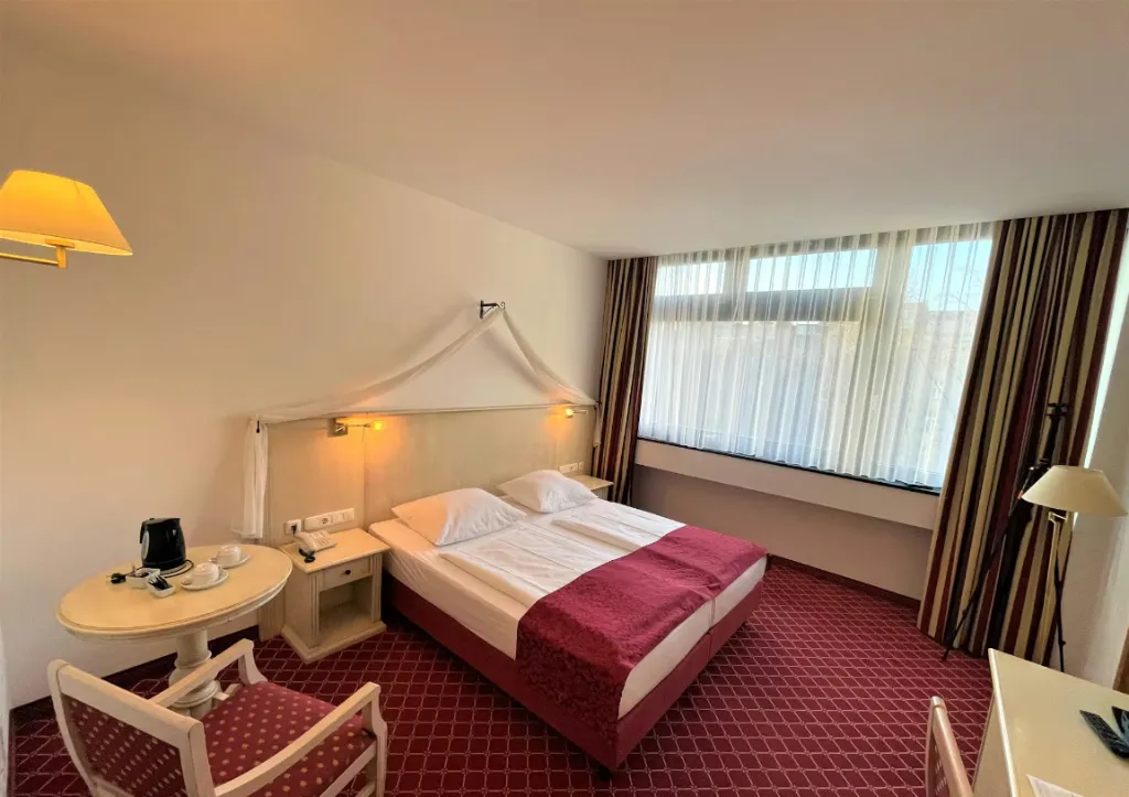 DOUBLE STANDARD Room, Hotel Chateau Kurfuerstendamm, Berlin