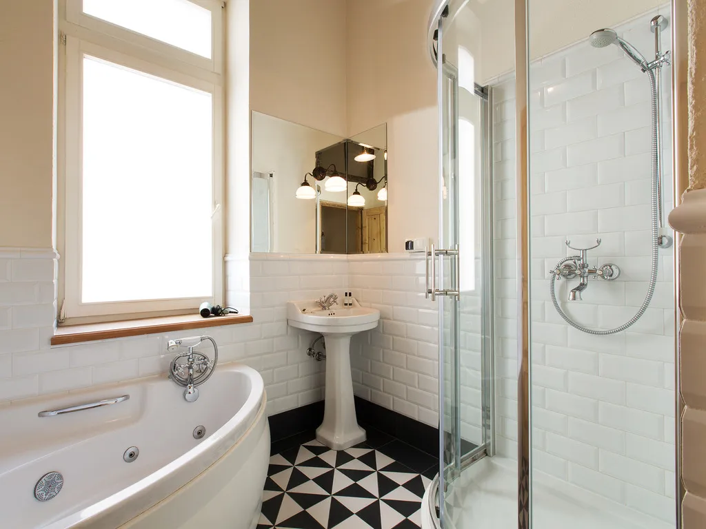 APARTMENT CAPACITY 4 ONE BEDROOM Room, Antique Apartments Plac Szczepanski, Krakow
