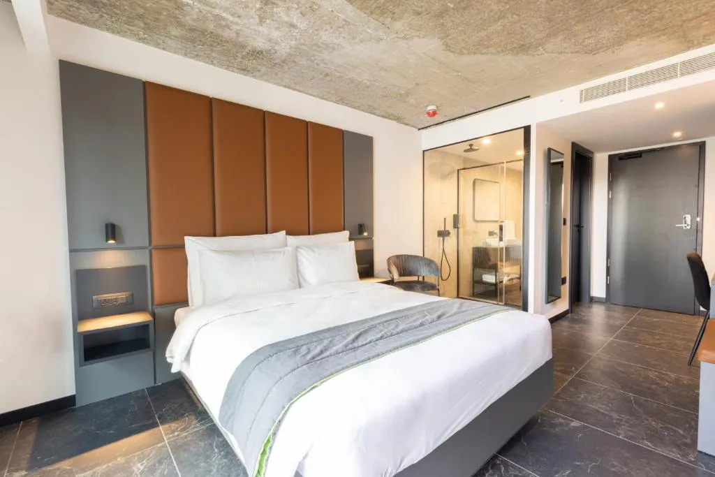 DOUBLE SUPERIOR CITY VIEW Room, The Londoner Hotel St. Julians, Malta
