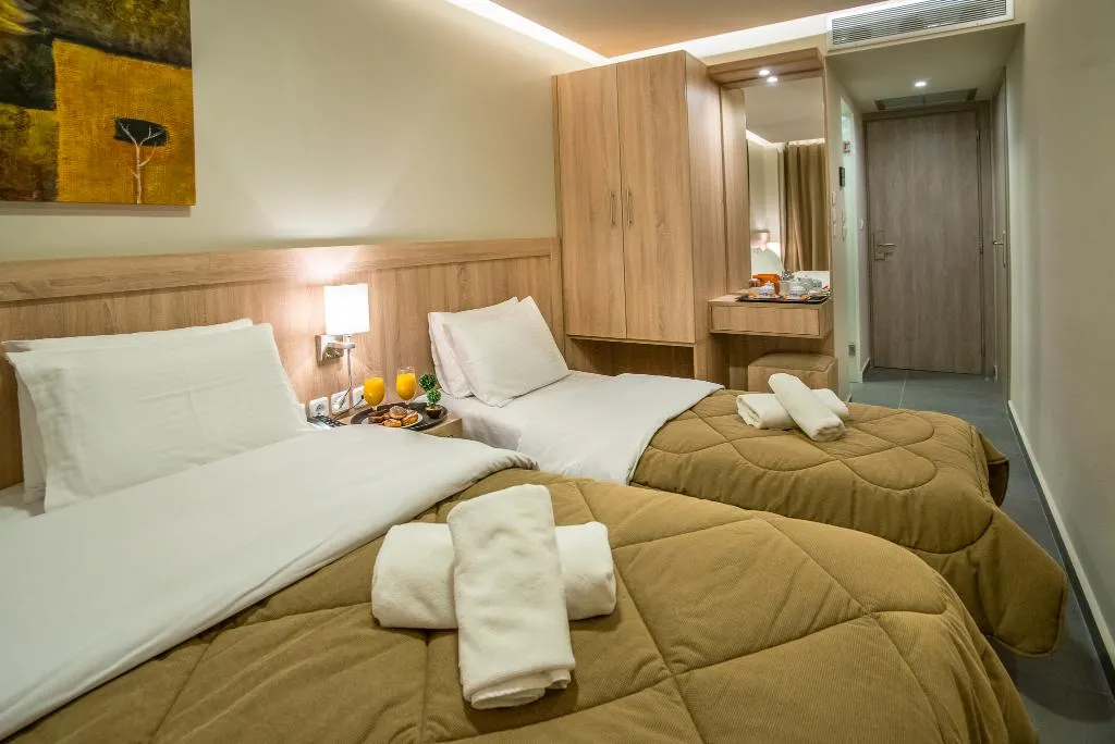 TRIPLE SUPERIOR Room, Argo, Athens