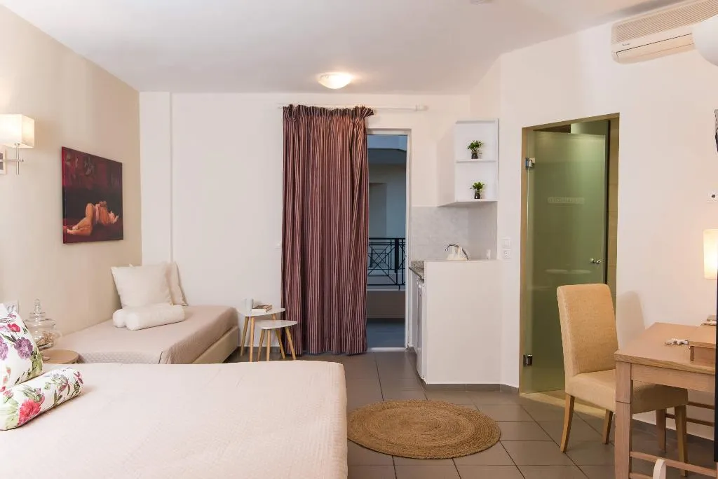 STUDIO SUPERIOR CAPACITY 3 Room, Mirage Studios, Crete