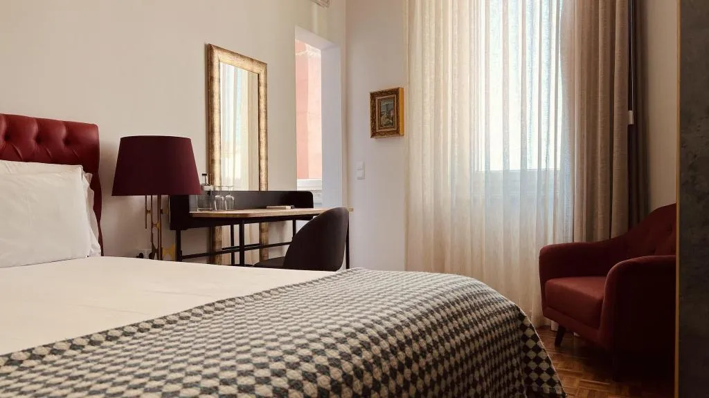 DOUBLE CITY VIEW QUEEN BED Room, Monte Belvedere Hotel By Shiadu, Lisbon