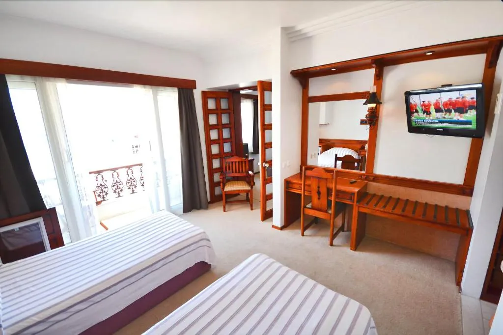 Room, Bac Pansiyon, Dalaman