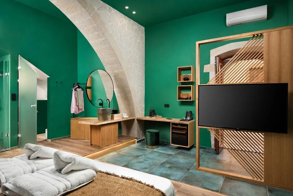 Room, Madonna Del Mare, Crete