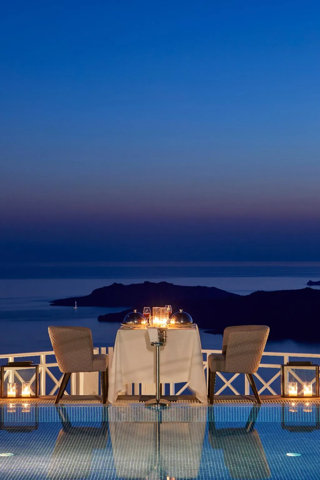 Lobby, Petit Palace, Santorini