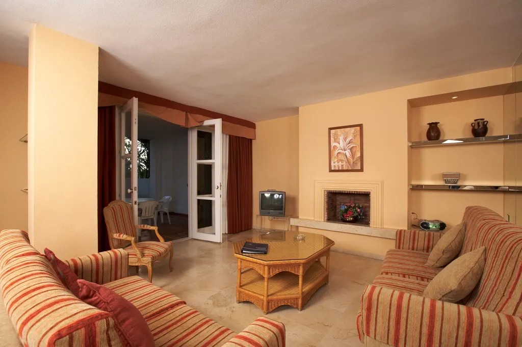 APARTMENT THREE BEDROOMS Room, Ona Alanda Club Marbella, Costa Del Sol