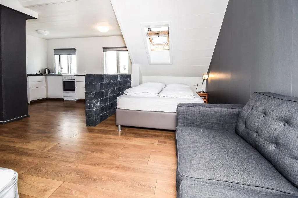 Room, Aurora Guesthouse, Reykjavik