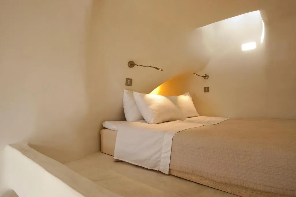 Room, Kapari Natural Resort - member of Unique Lodges Na, Santorini