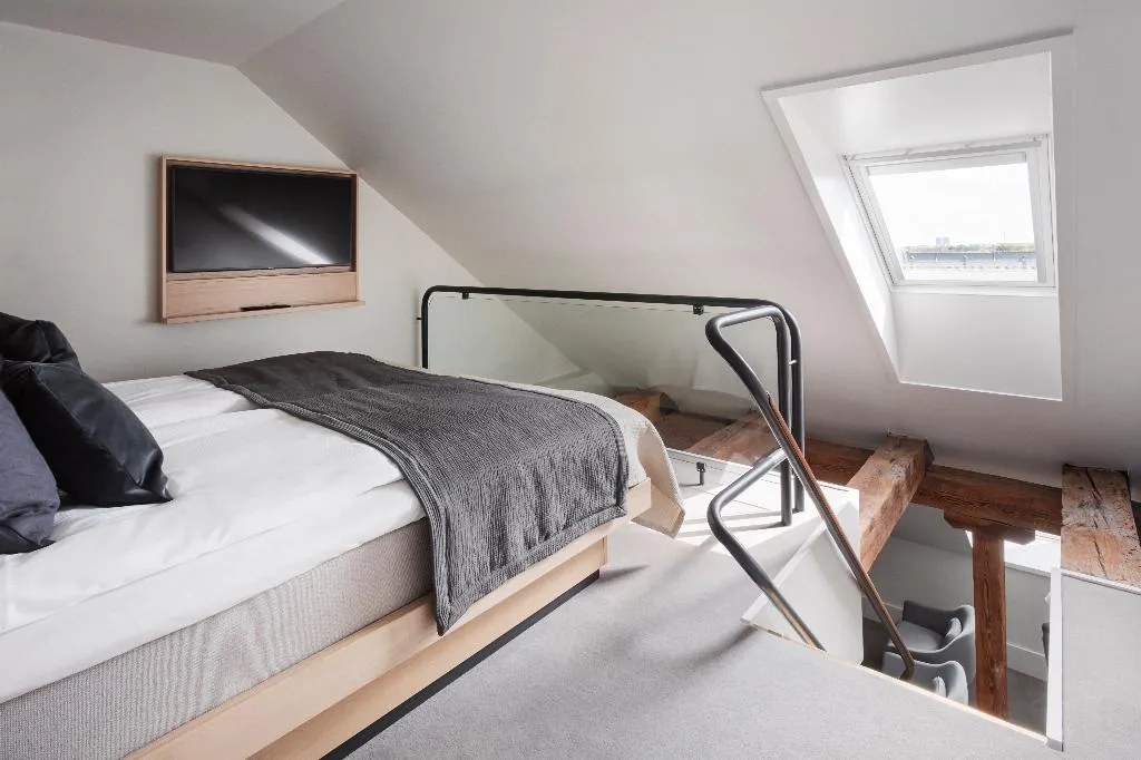 TRIPLE STANDARD Room, Admiral Hotel Copenhagen, Copenhagen