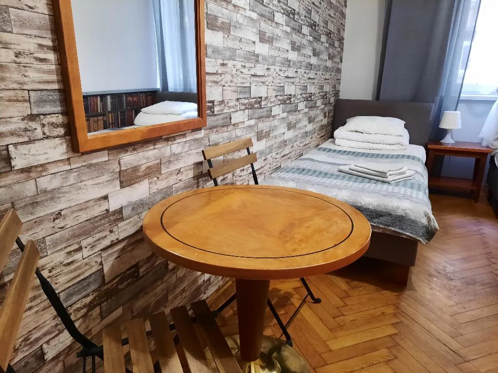 TWIN STANDARD Room, Lorf Hostel and Apartments, Krakow