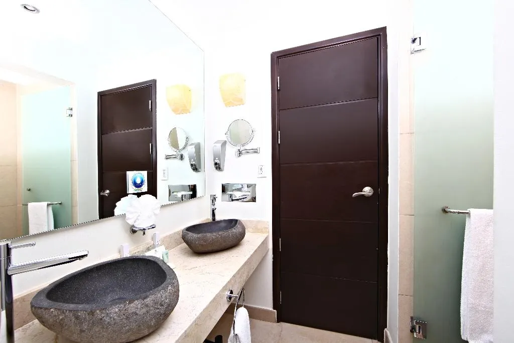 Room, Sandos Caracol Nature Resort & Water Park All Incl, Playa Del Carmen
