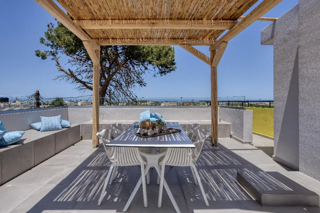 JUNIOR SUITE SEA VIEW WITH BALCONY Room, Natali Apartments, Crete