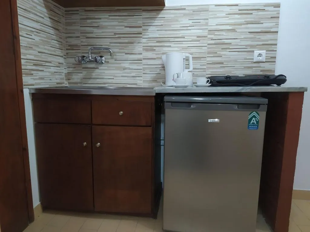 STUDIO STANDARD Room, Aronis Apartments, Corfu