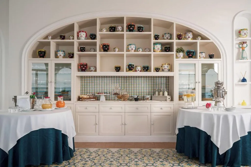 Restaurant, Tramonto D'oro, Naples
