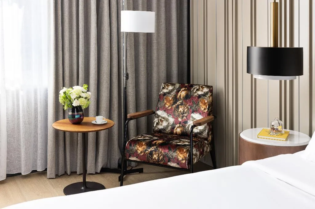 DOUBLE SUPERIOR Room, NH Collection Amsterdam Flower Market, Amsterdam
