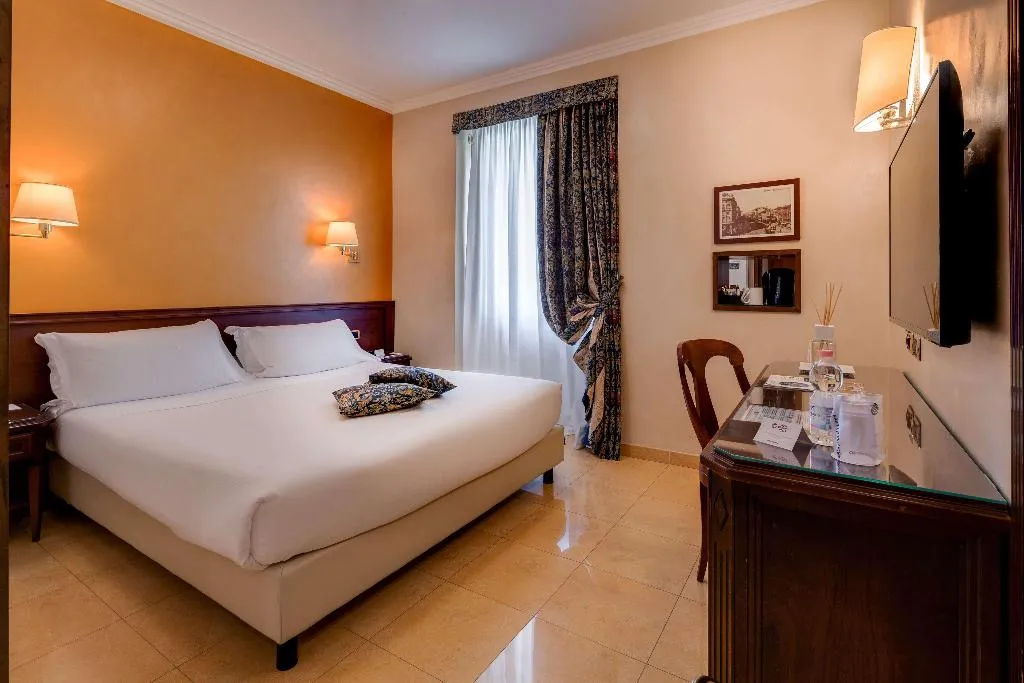 DOUBLE SUPERIOR Room, UNA HOTELS Galles Milano, Milan