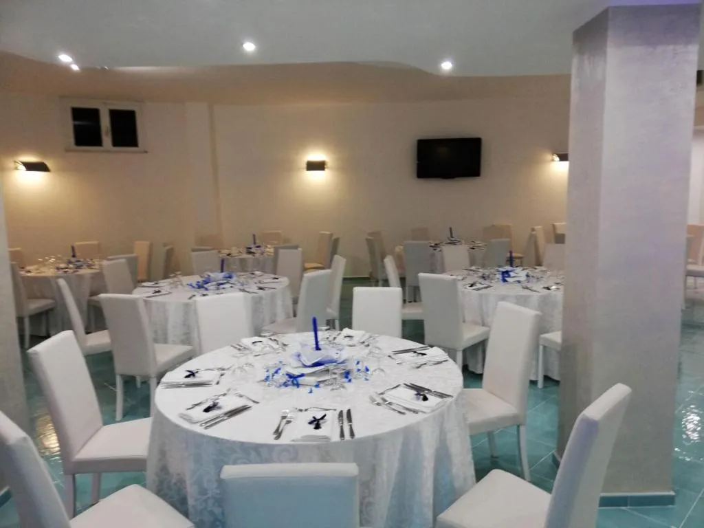 Restaurant, Sporting Club America, Naples