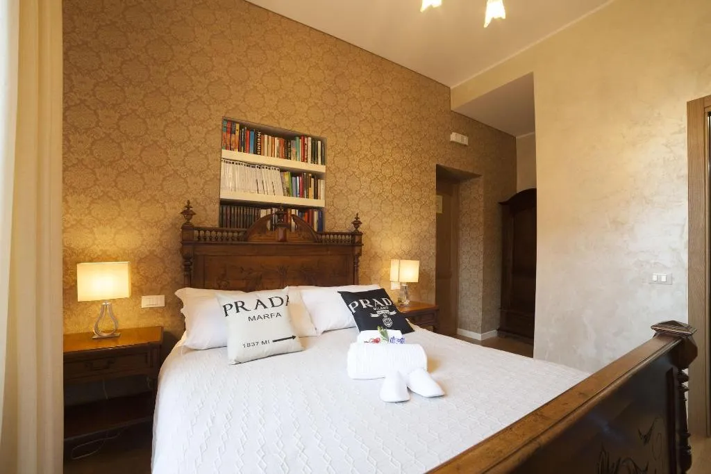 Room, Regina Bed & Breakfast, Rome
