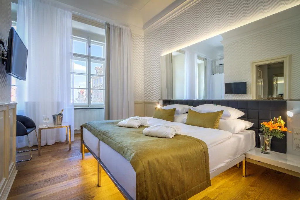 TRIPLE DELUXE Room, Golden Star, Prague