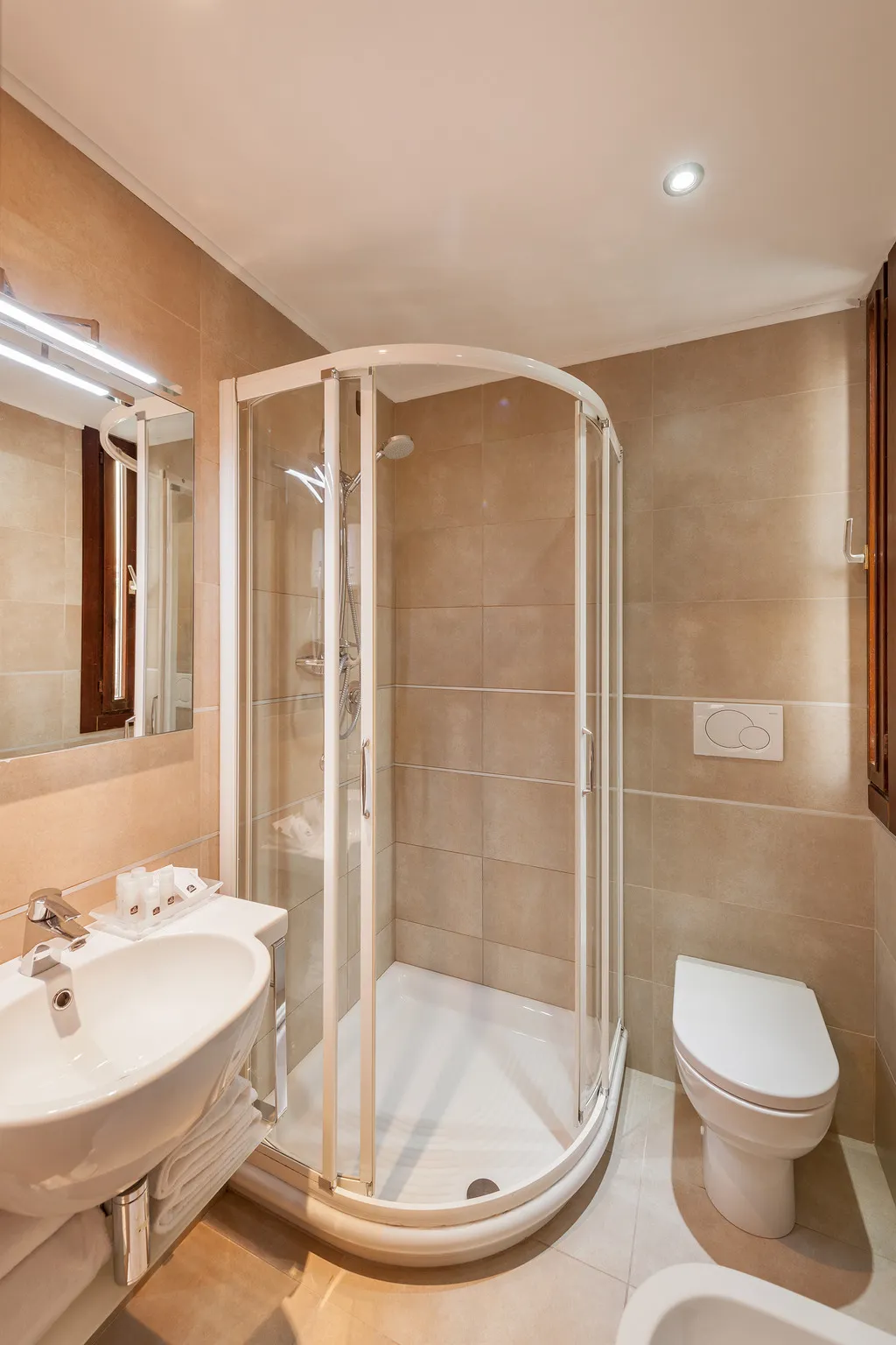 DOUBLE ECONOMY Room, Hotel Montecarlo, Venice