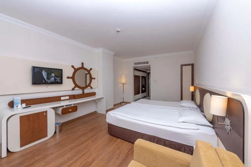 FAMILY ROOM CONNECTING ROOM Room, Transatlantik Hotel & Spa, Antalya