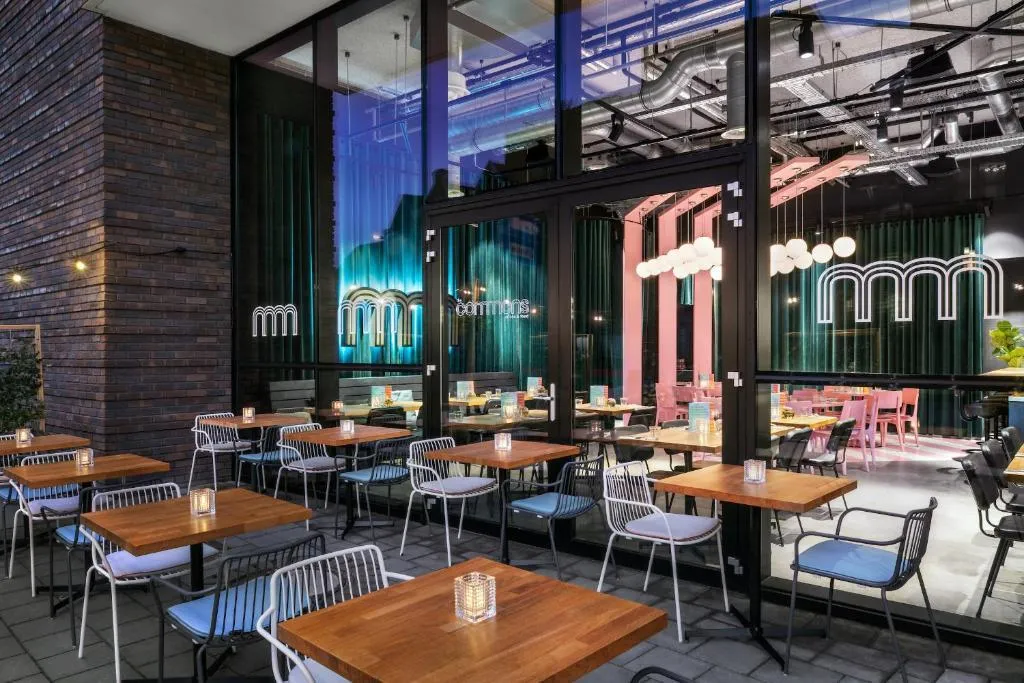 Restaurant, The Social Hub Groningen, Amsterdam