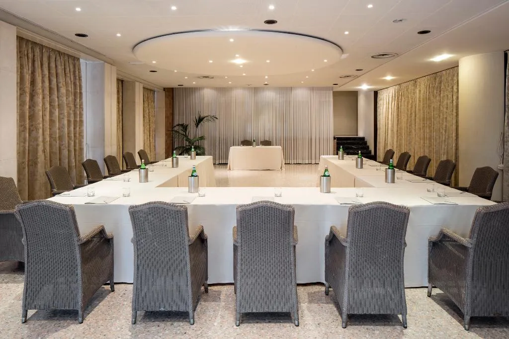 Conferences, Villa Michelangelo Vicenza - Starhotels Collezione, Venice