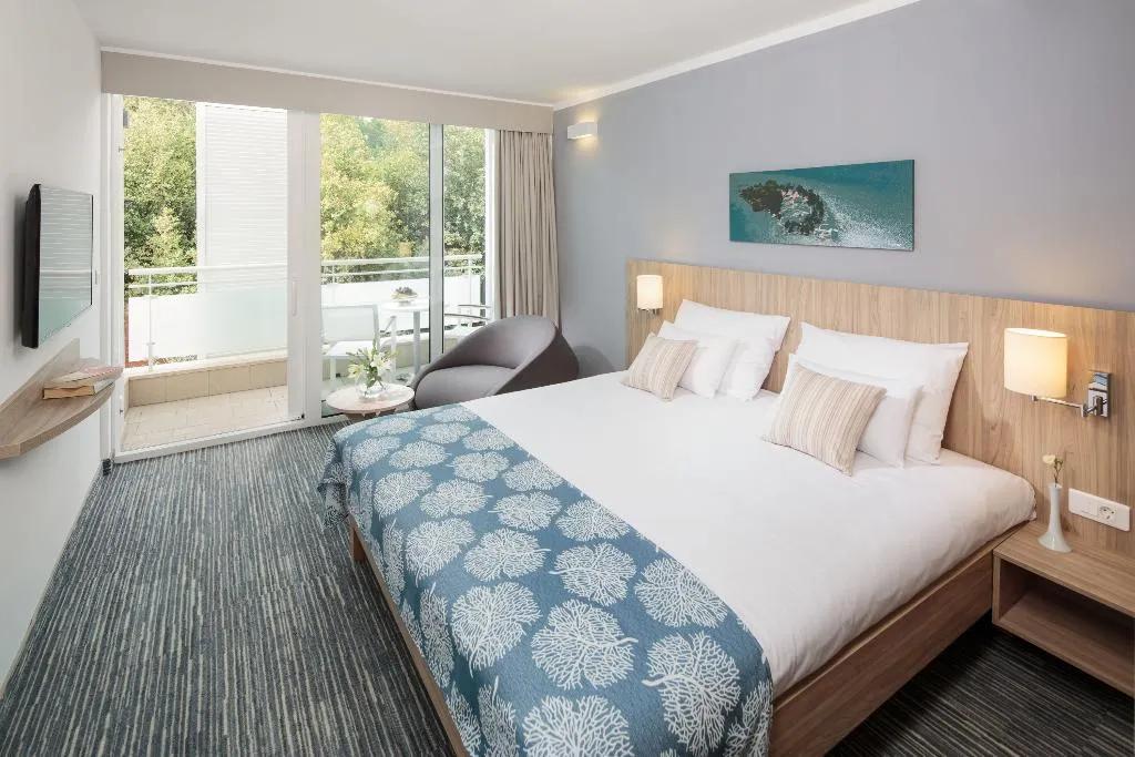 TRIPLE STANDARD Room, Isabella Island Resort Valamar Collection 4*, Istria