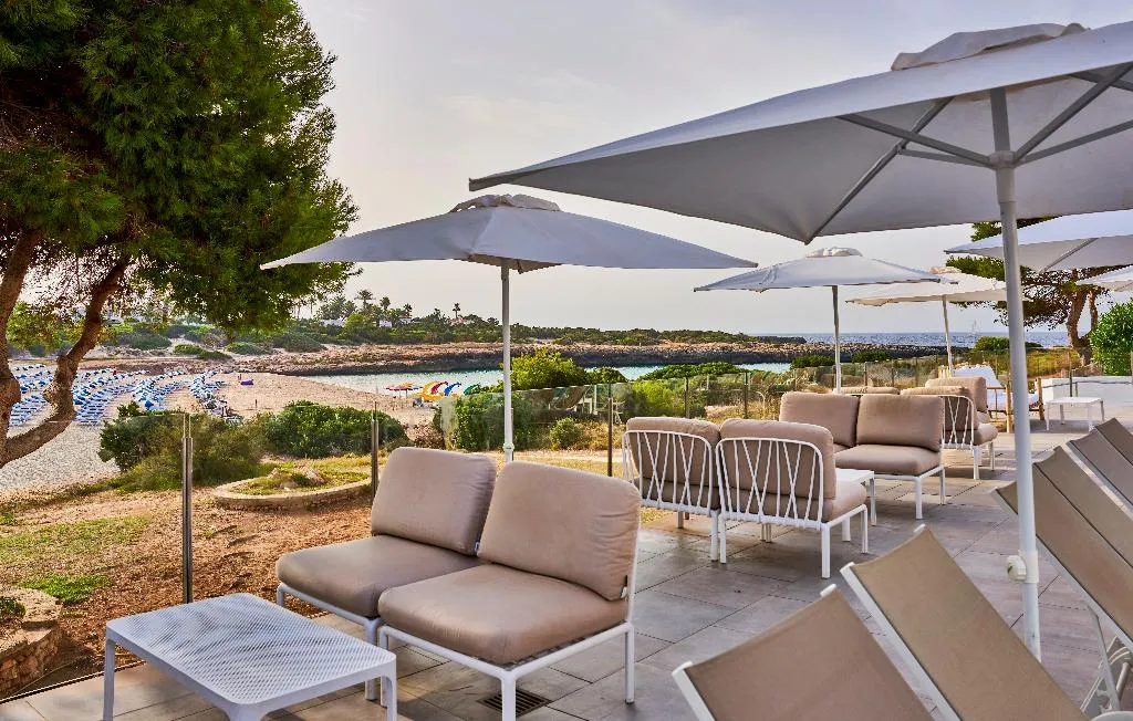 Terrace, Hotel Globales Cala´n Bosch, Menorca