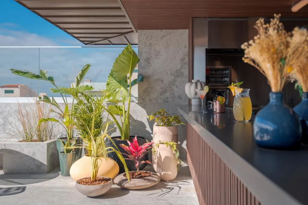 Bar, The Editory Ocean Way Funchal, Madeira