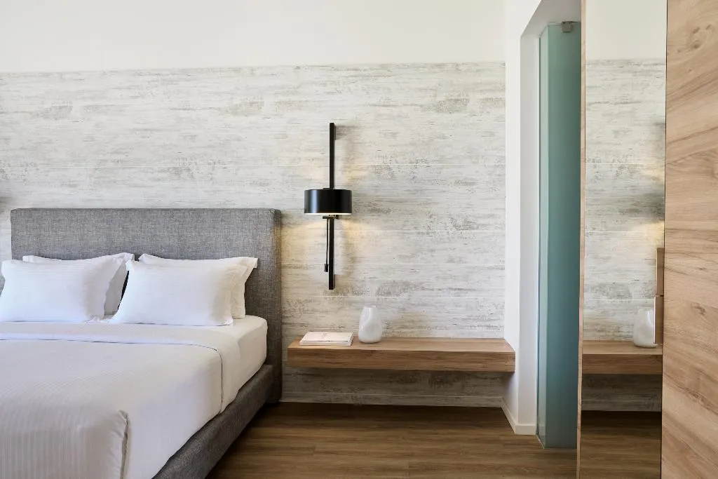 SUITE POOL VIEW Room, Euphoria Resort, Crete
