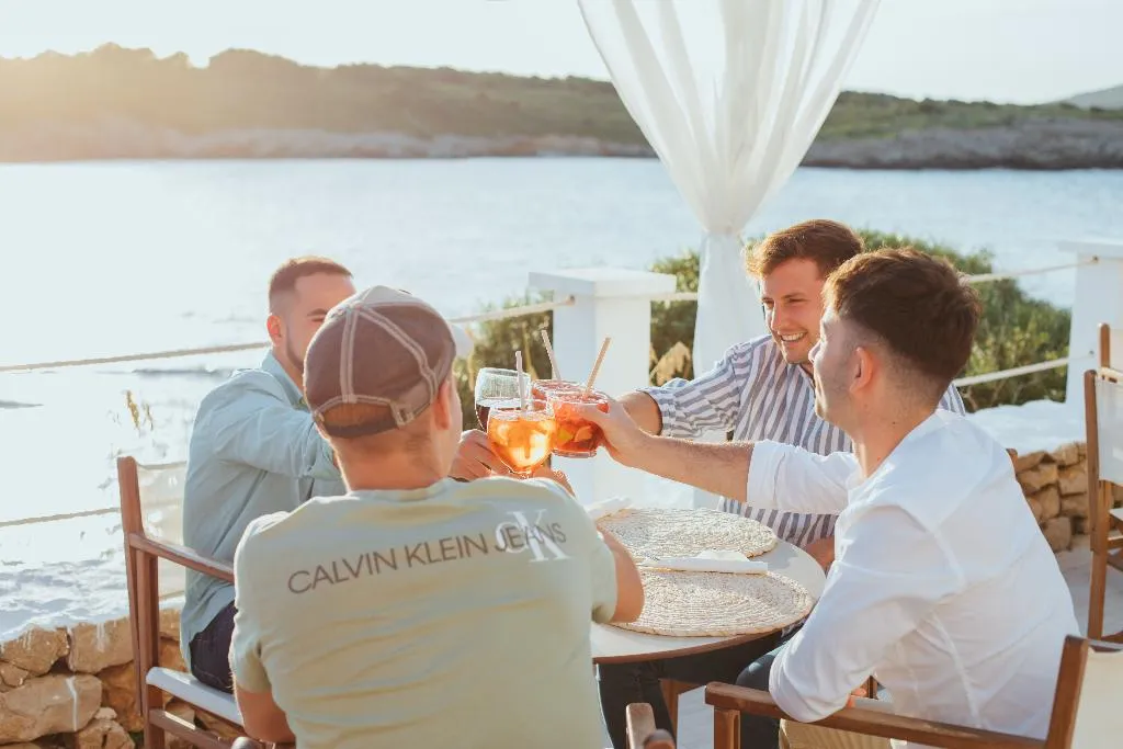 Bar, Beach Club, Menorca