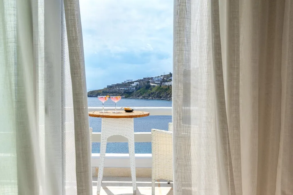 Double or Twin WITH JACUZZI Room, Nissaki Boutique Hotel, Mykonos