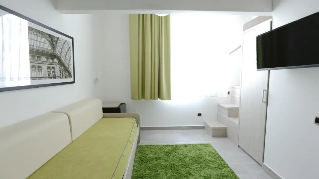 STUDIO STANDARD Room, Ecumano Space, Naples
