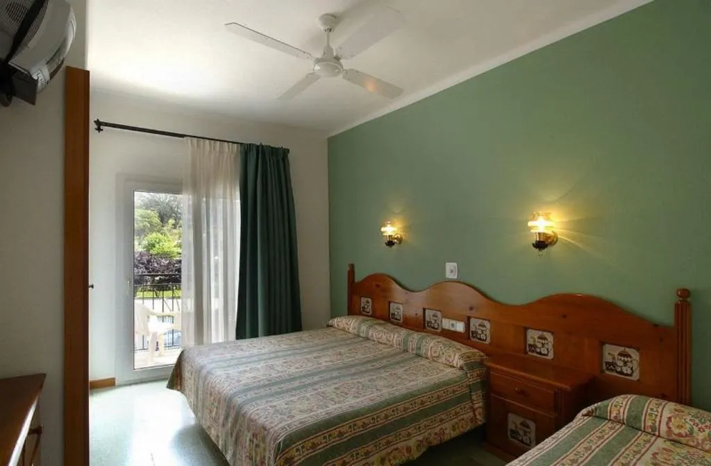 TRIPLE CAPACITY 3 Room, Ninays, Costa Brava