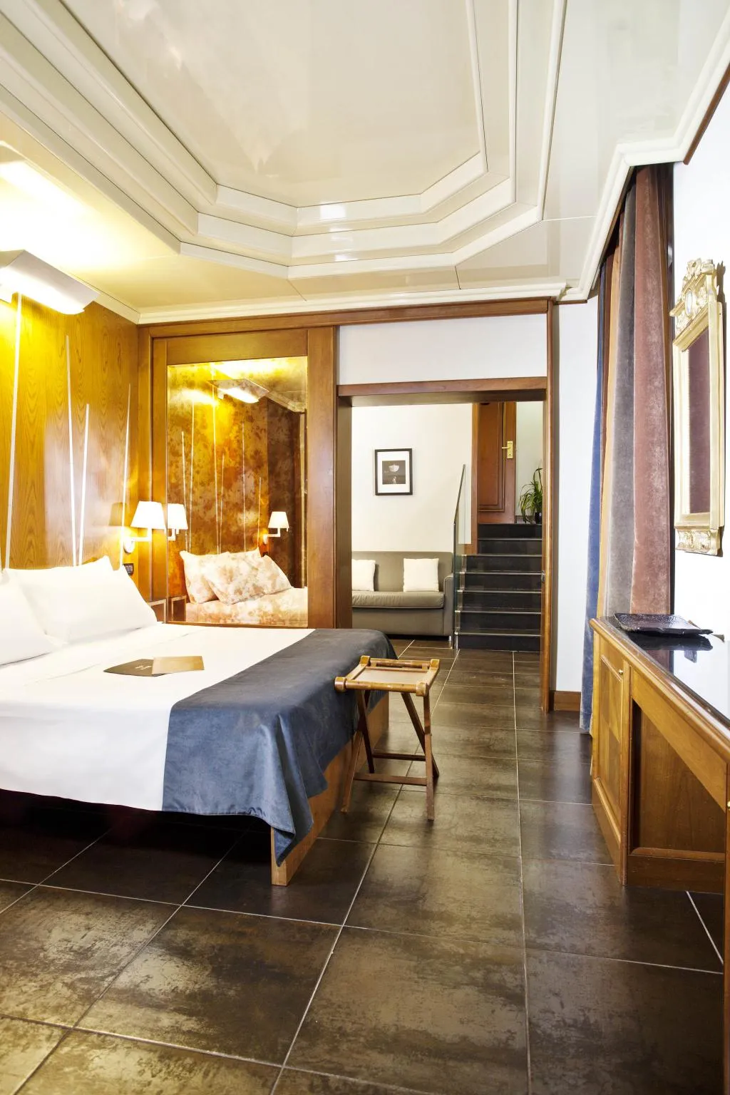 TRIPLE SUPERIOR Room, Valadier, Rome