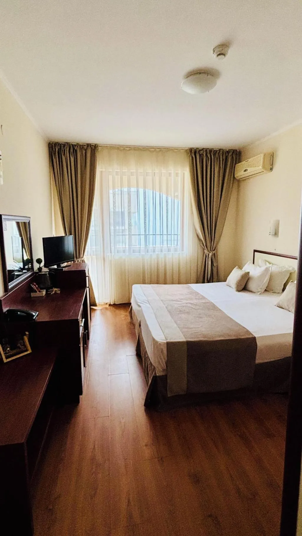 Room, Sea Vista Hotel, Bourgas