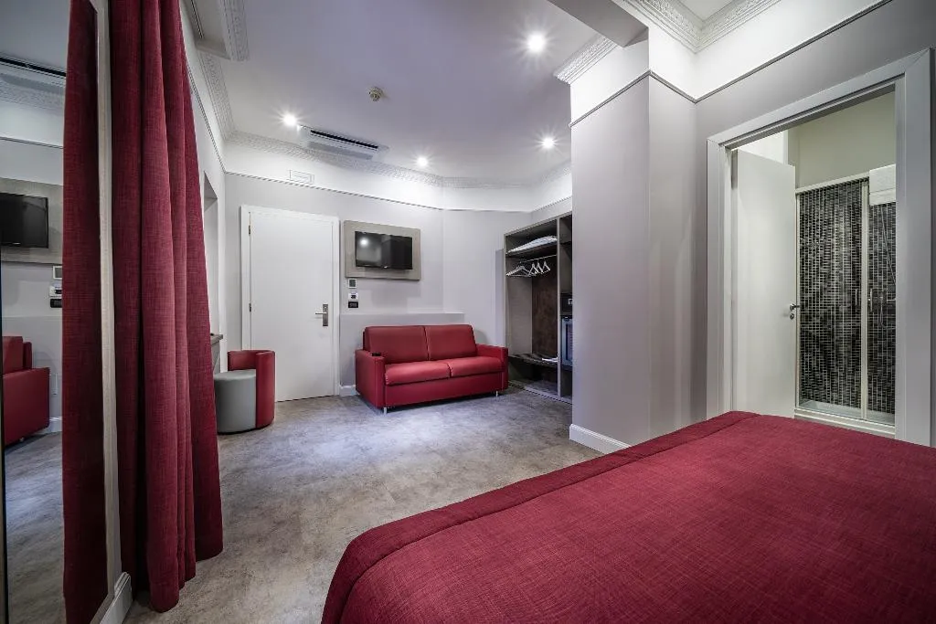 TRIPLE DELUXE Room, Hotel Varese, Rome